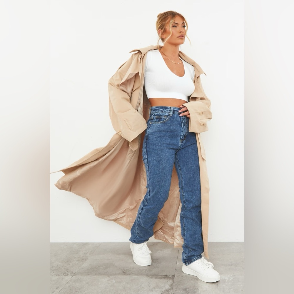 PRETTYLITTLETHING | Mid Wash Blue Tall Long Leg Straight Jean